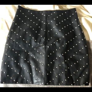 NEVER WORN LEATHER TOPSHOP SKIRT SIZE 4